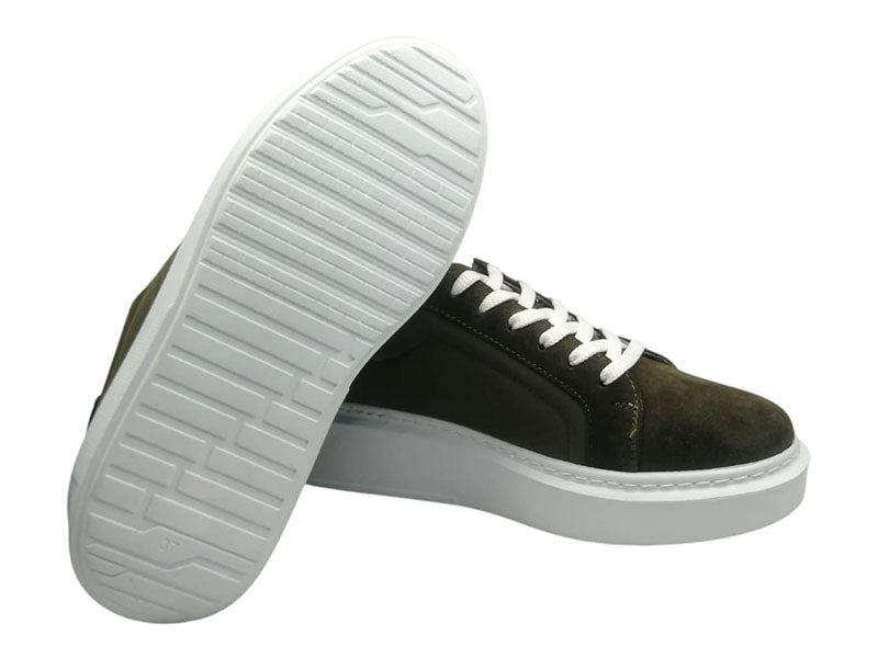 Orthopedic Trendy Everyday Sneaker